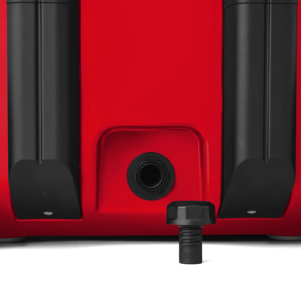 Roadie® 32 Wheeled Cooler