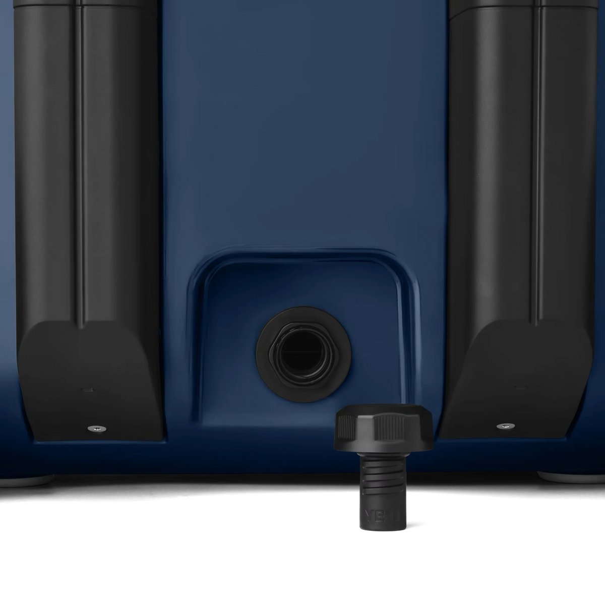 Roadie® 32 Wheeled Cooler