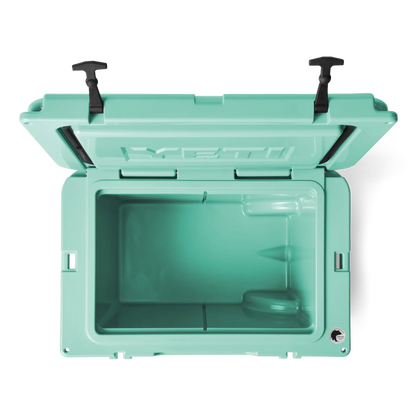 Tundra Haul® Wheeled Cooler