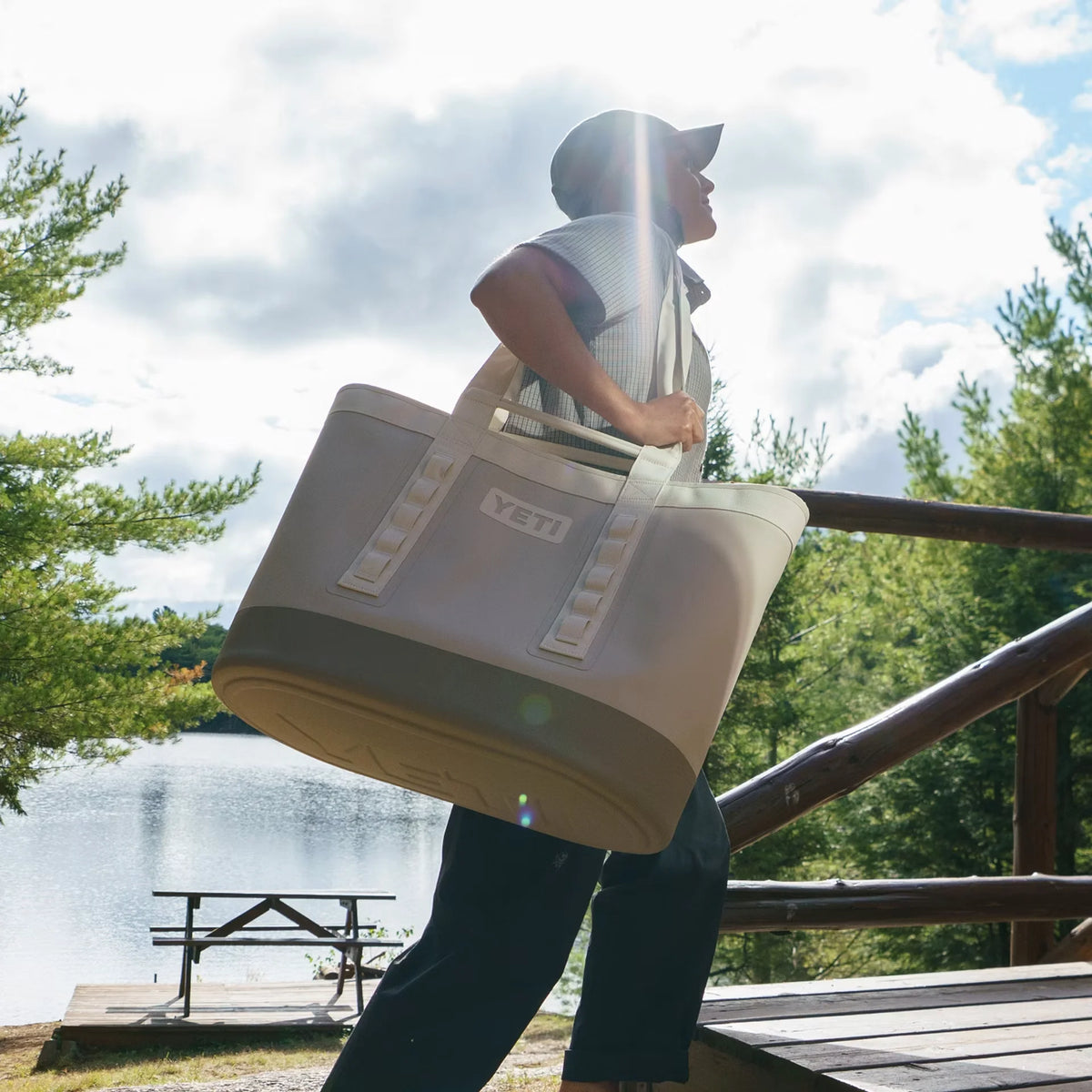 Camino® 50 Carryall Tote Bag