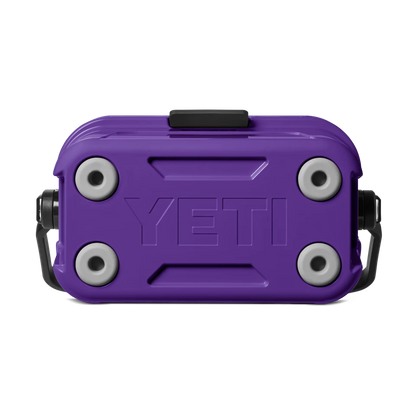 Roadie® 8 Hard Cooler