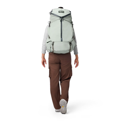 Skala™ 50L Women's Hiking Pack