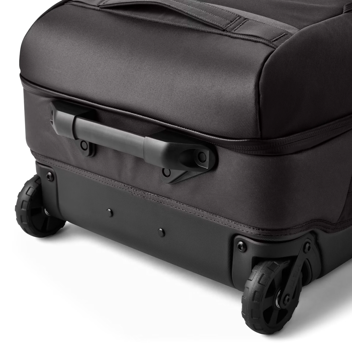 Crossroads® 73L/29" Checked Luggage