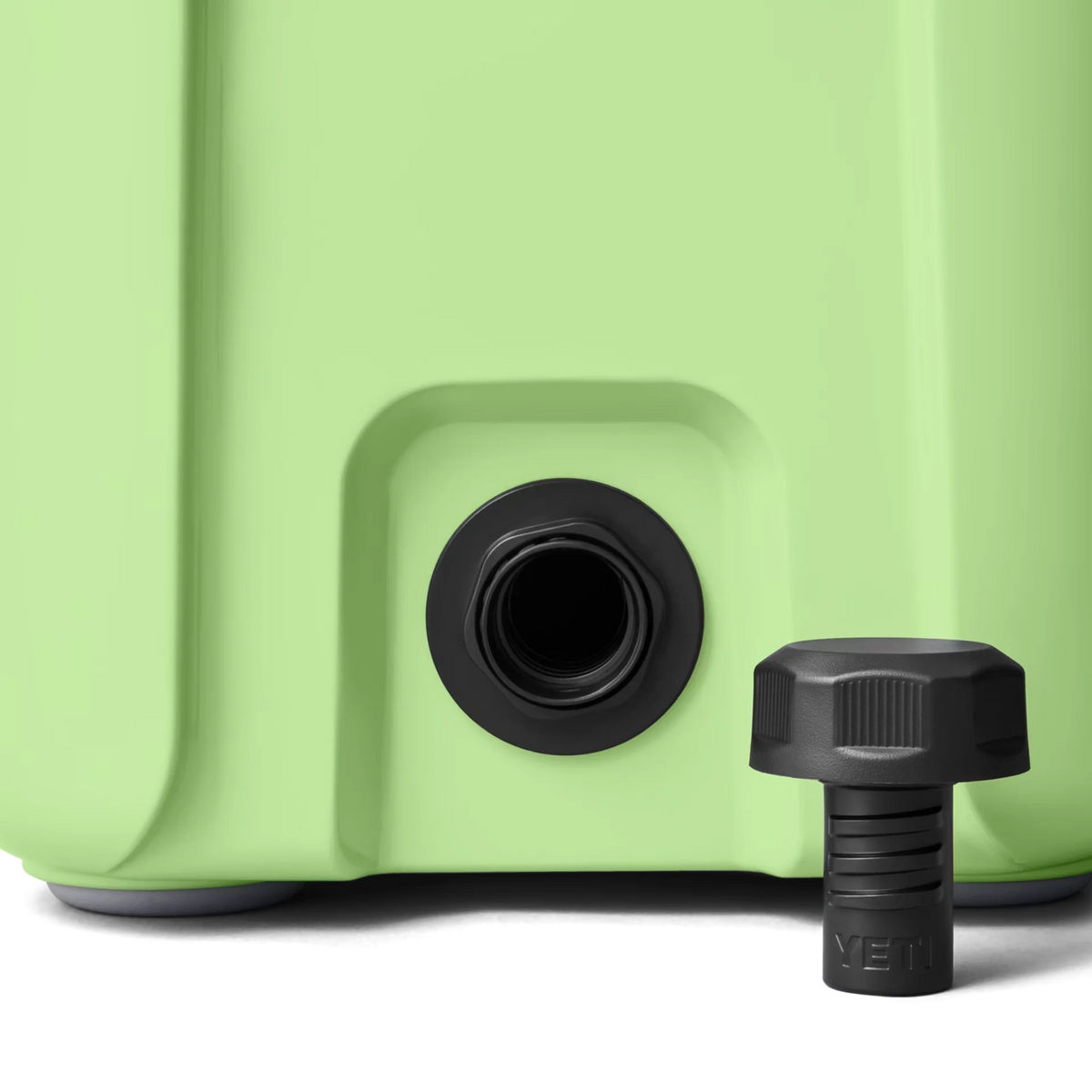 Roadie® 15 Hard Cooler