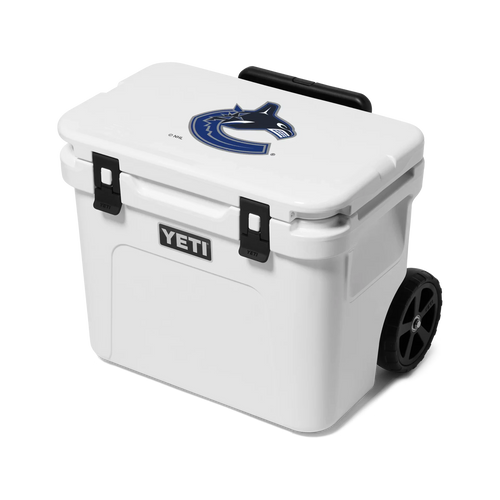 Vancouver Canucks Roadie® 32 Hard Cooler