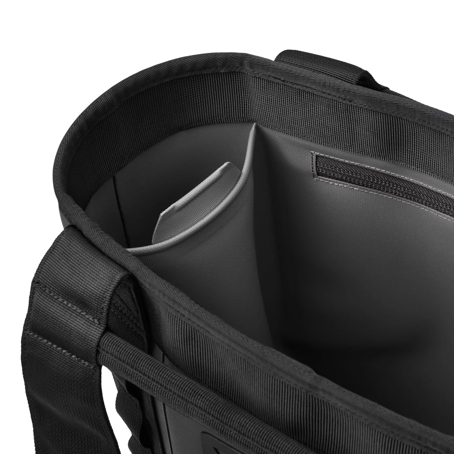 Camino® 20 Carryall Tote Bag
