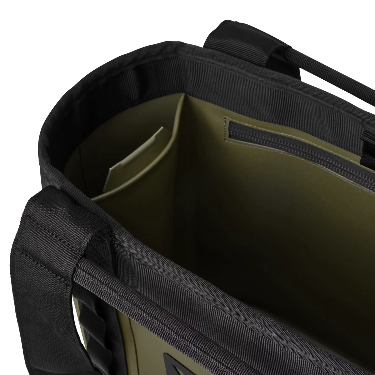 Camino® 20 Carryall Tote Bag